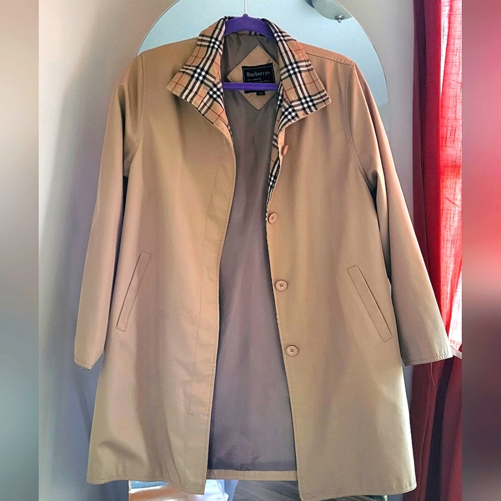 Vintage Burberry Coat | Rare Find